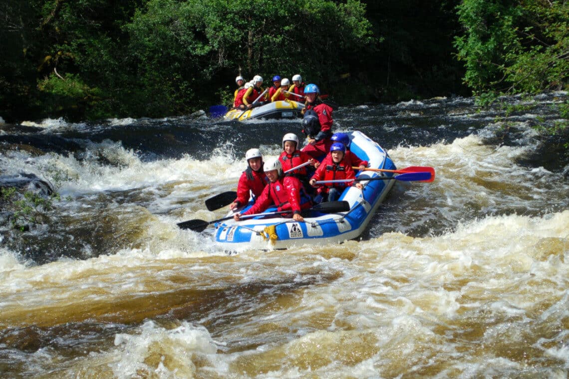 Whitewater rafting river garry, scotland